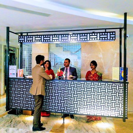 Grace 21  Hotel Dhaka Buitenkant foto
