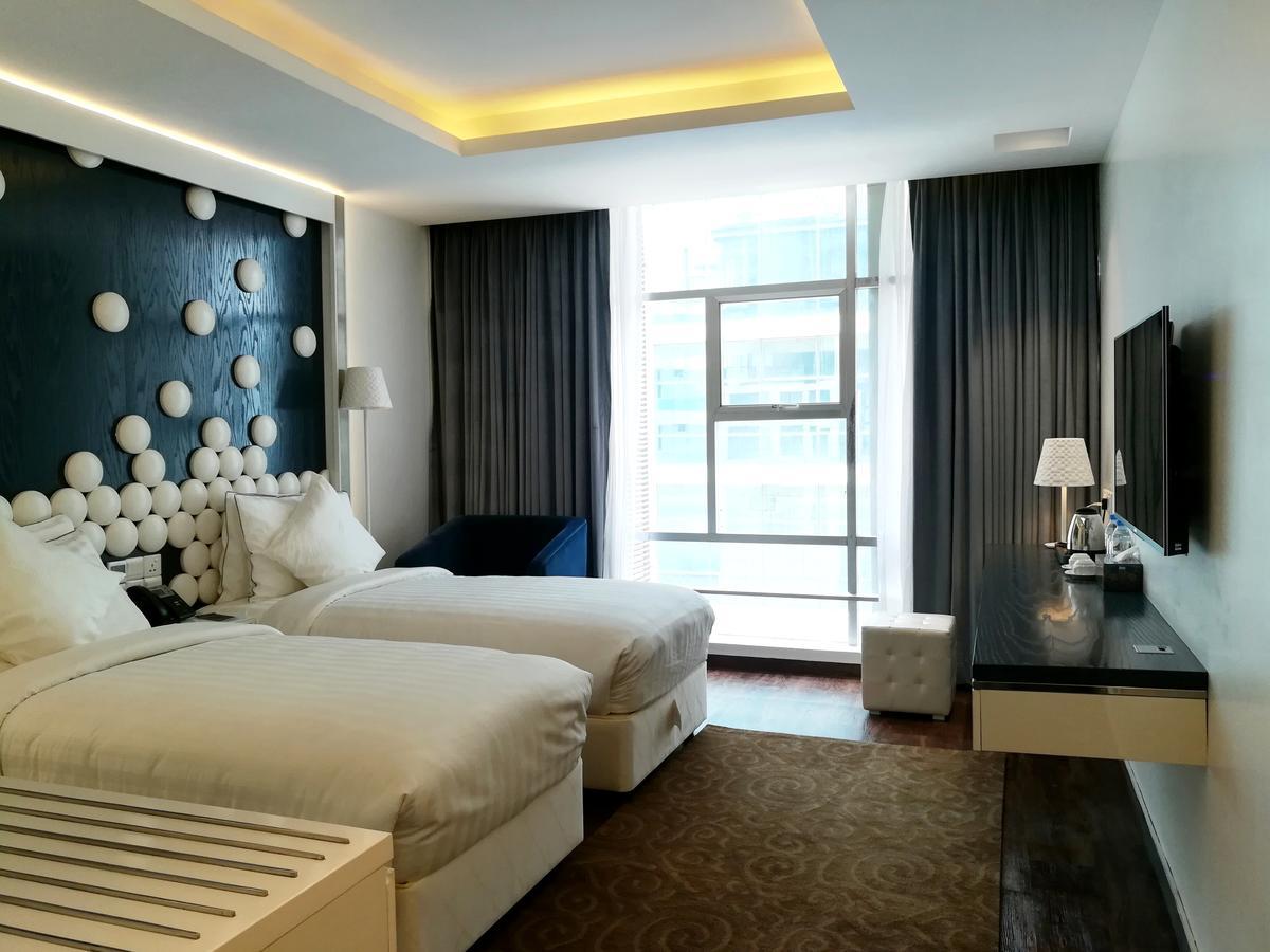 Grace 21  Hotel Dhaka Buitenkant foto