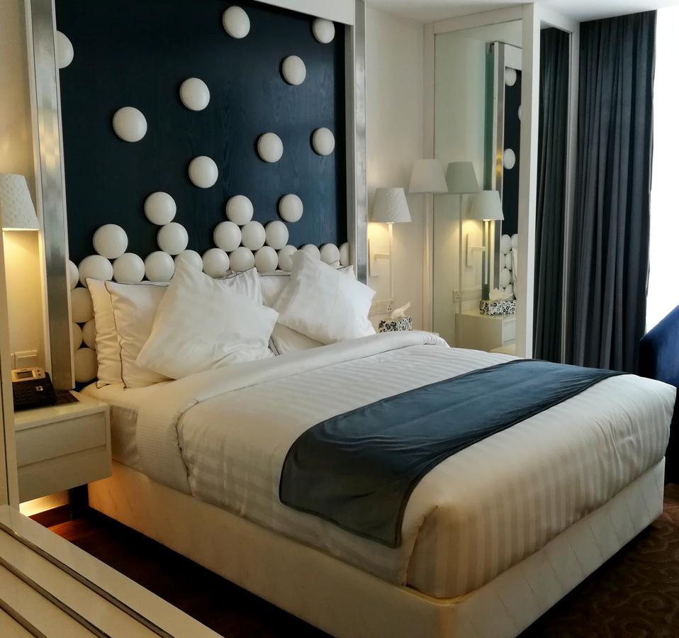 Grace 21  Hotel Dhaka Buitenkant foto